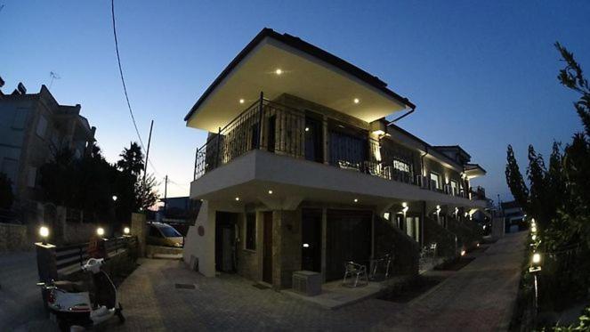 Stone Suites Pefkochori Exterior foto